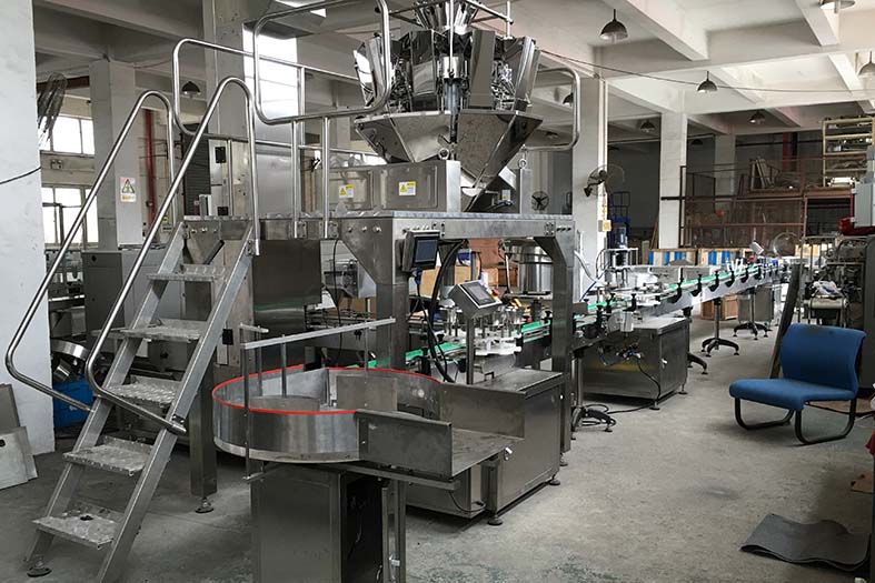 Candy Bottling Machine